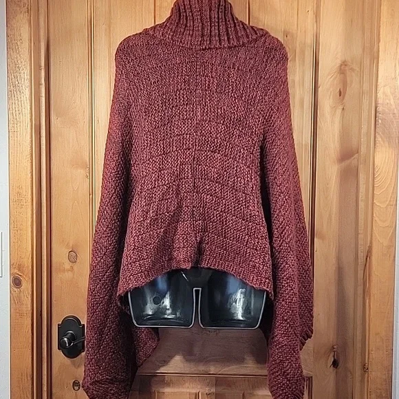 Snuggly Burgundy Sweater Cape with Coconut Buttons - Picture 5 of 10